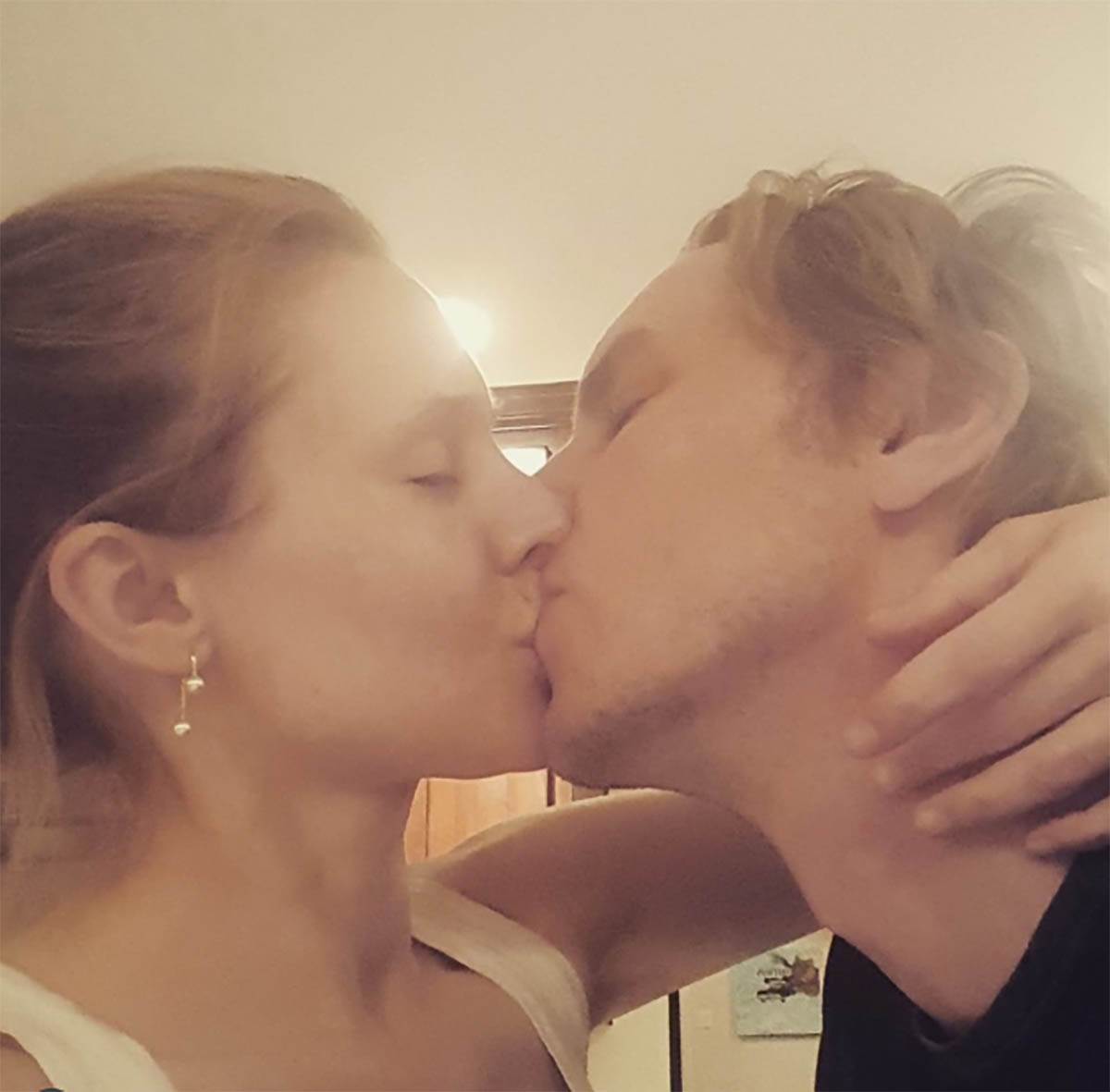 Kristin Bel i Deks Šepard (8).jpg