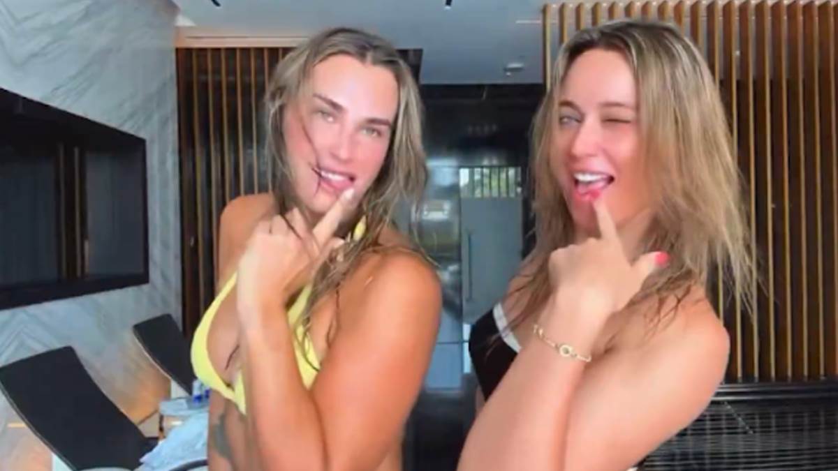 Arina Sabalenka i Paula Badosa 1.jpg