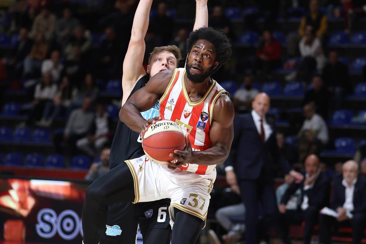 Zvezda - Ilirija 8.jpg