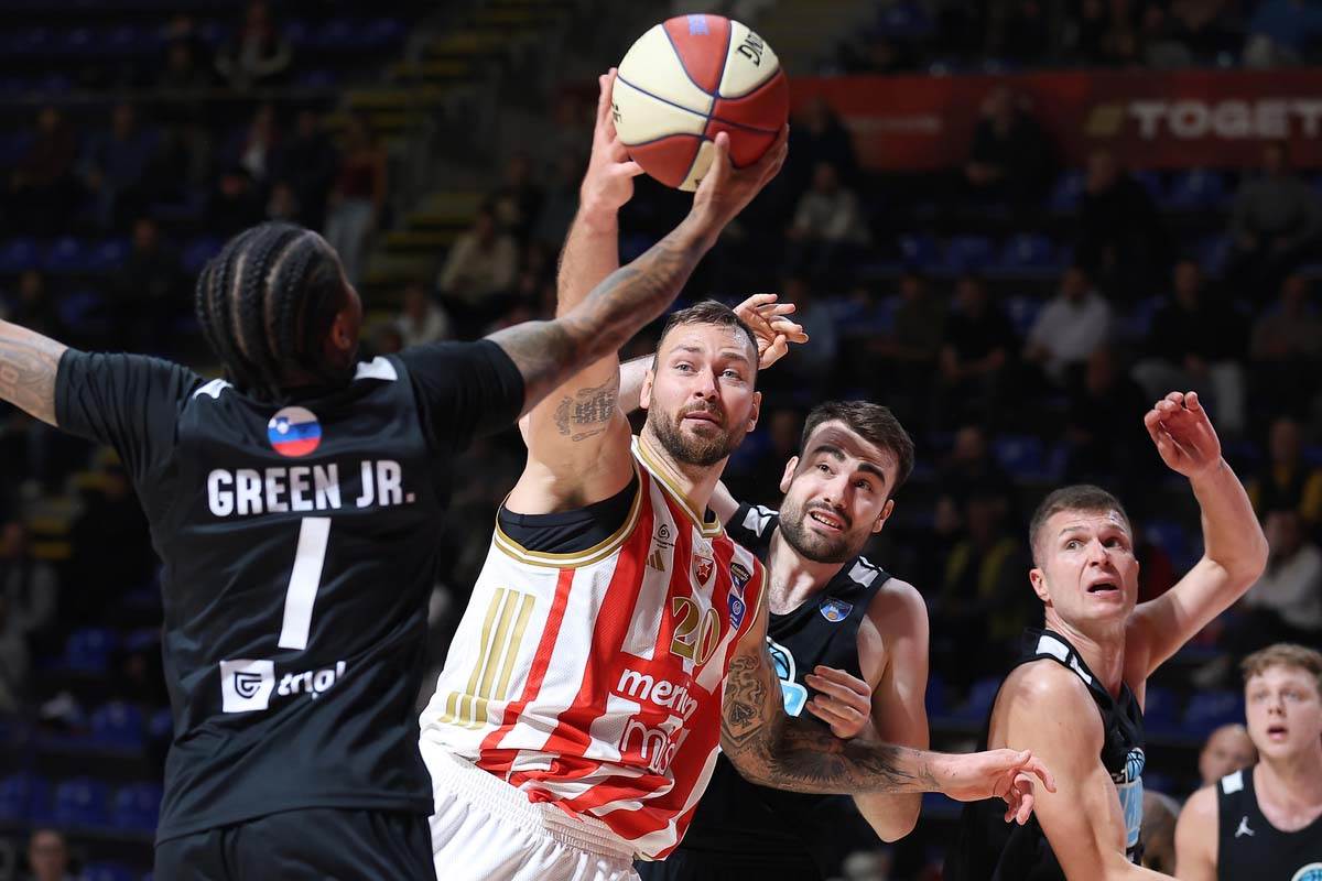 Zvezda - Ilirija 10.jpg