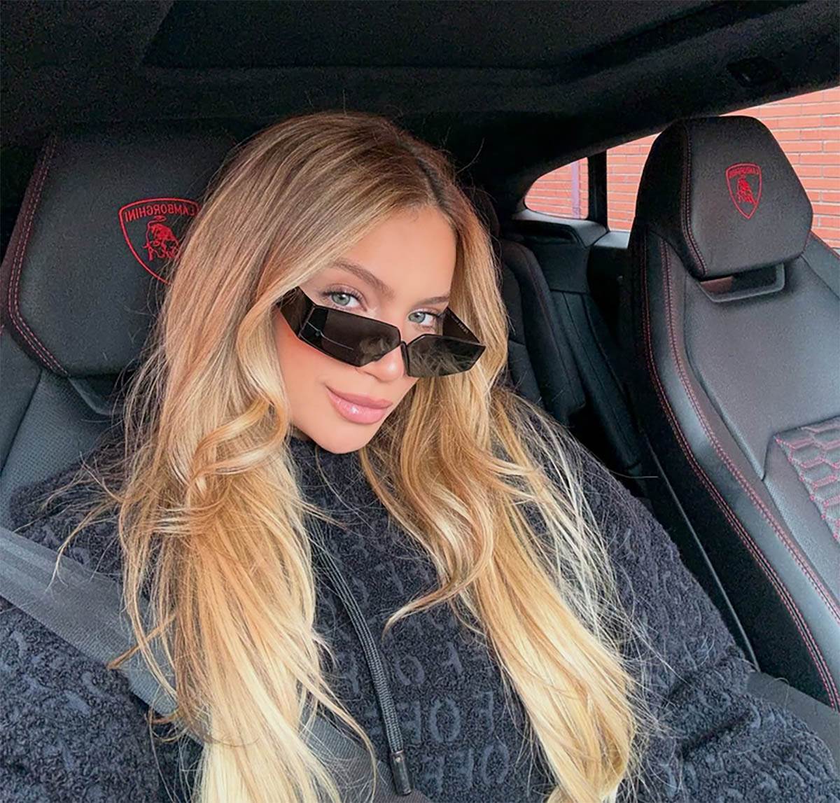 Gabrijela Miranda, devojka fudbalera Endrika (5).jpg