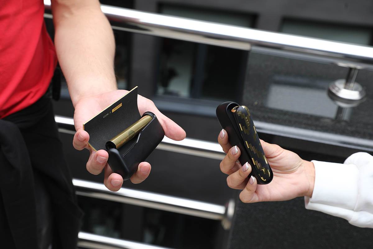 IQOS Seletti  (2).jpg