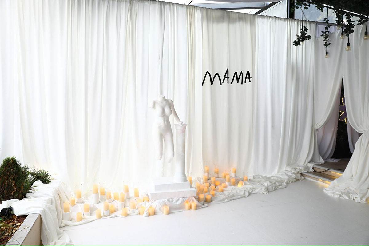 Dekoracija na promociji albuma Nataše Bekvalac (2).jpg