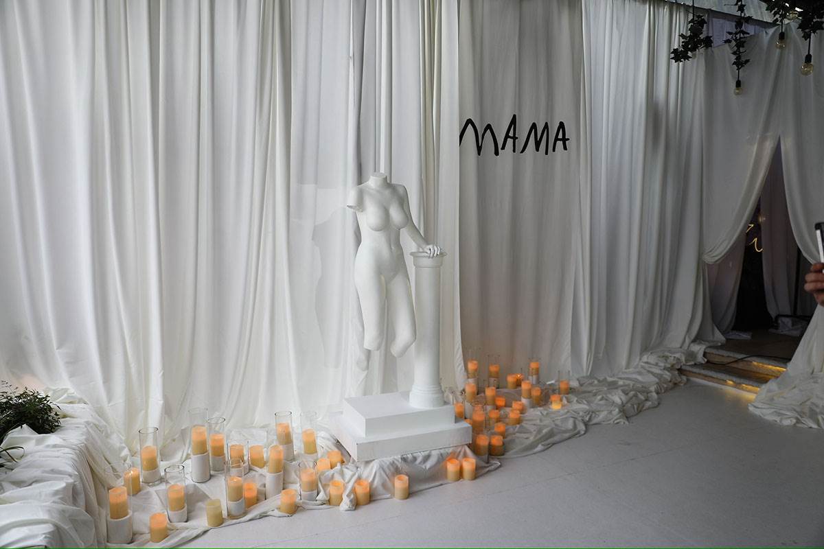 Dekoracija na promociji albuma Nataše Bekvalac (13).jpg