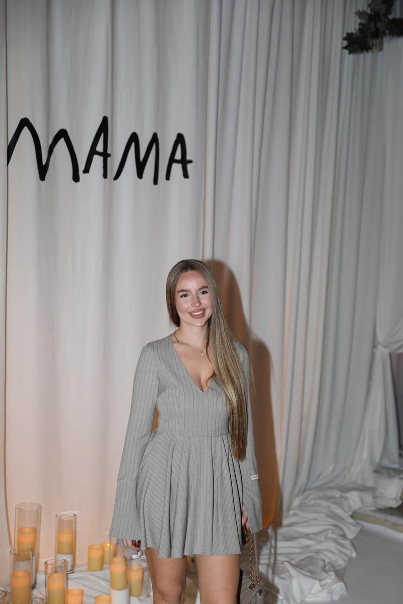 Poznati na promociji albuma Nataše Bekvalac (19).jpg