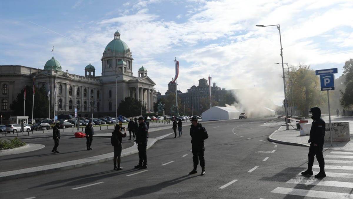 Požar kod Skupštine (1) copy.jpg