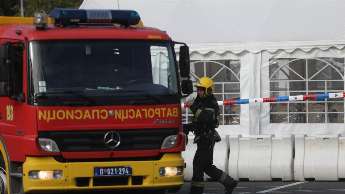 pozar skupstina (5) copy.jpg