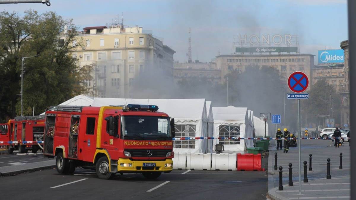 pozar skupstina (6) copy.jpg