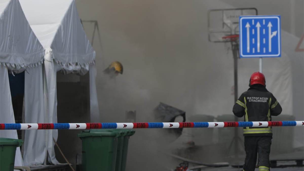 pozar skupstina (8) copy.jpg