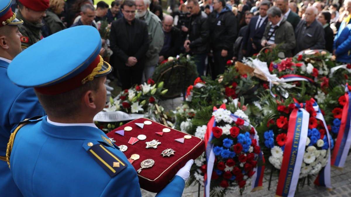 sahrana nebojše pavkovića (2).jpg