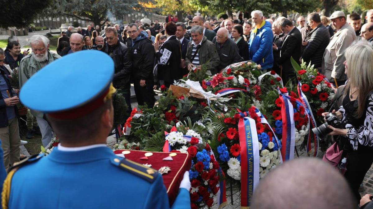 sahrana nebojše pavkovića (4).jpg