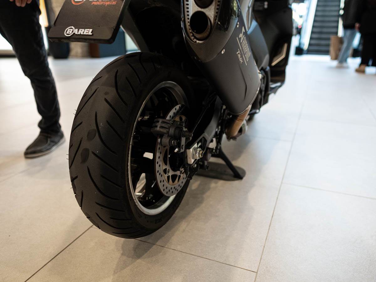 Yamaha Barel T Max (7).jpg