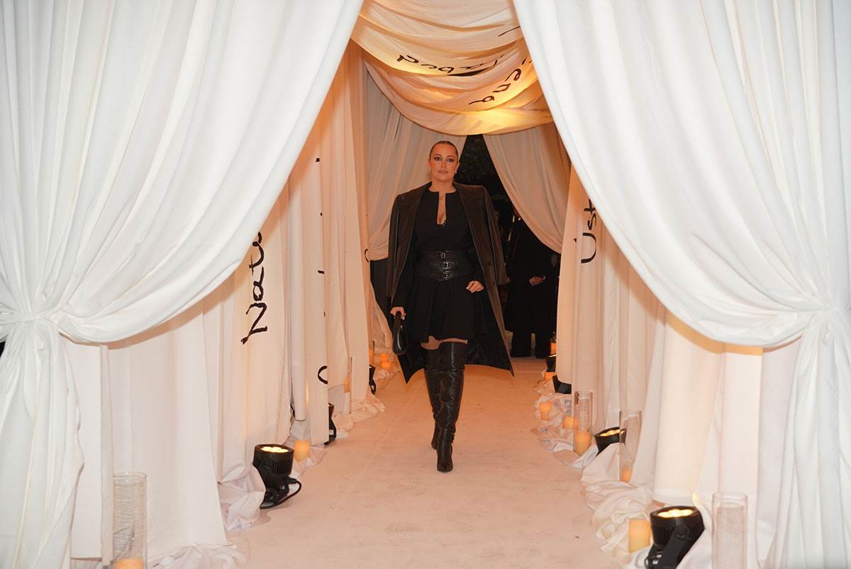 Aleksandra Prijović na promociji kod Nataše Bekvalac (2).jpg