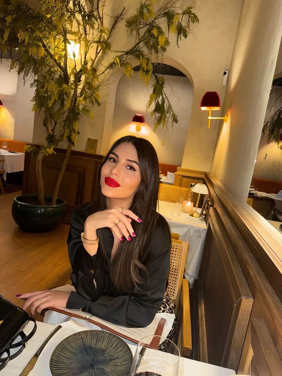 Anastasija i Gudelj na večeri u Španiji (3).jpg