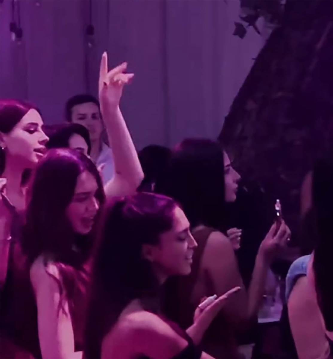 Hana Ikodinović Đina Džinović (7).jpg