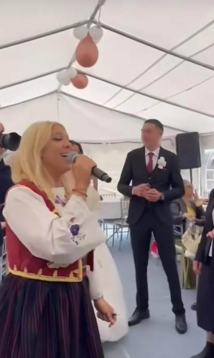 Milica Todorović 5.jpg