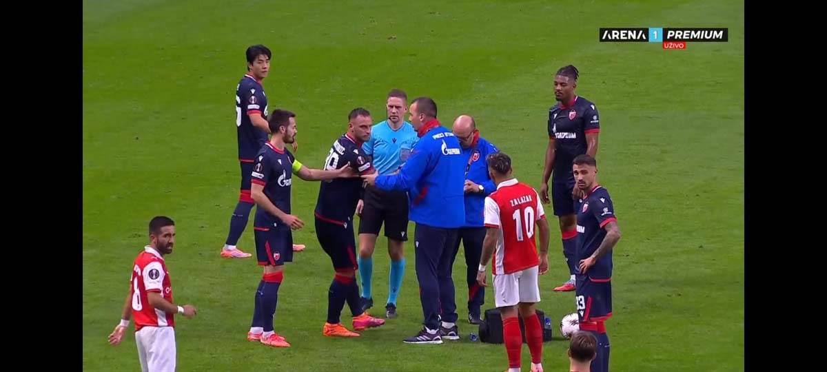 Povreda Marka Arnautovića 2.jpg