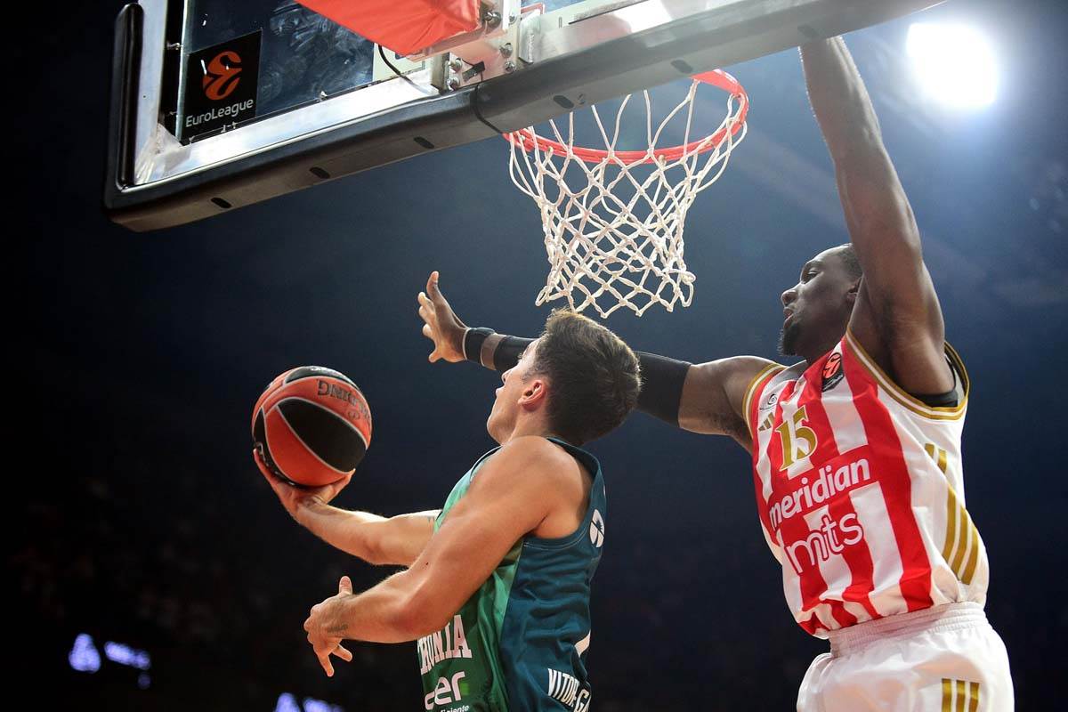 zvezda - baskonija 4.jpg