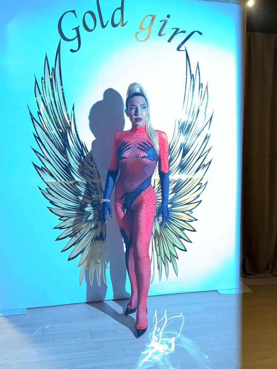 Jovana Jeremic nazvala sebe carobnicom-Ja sam feniks koji se dize iz pepela 2.jpg