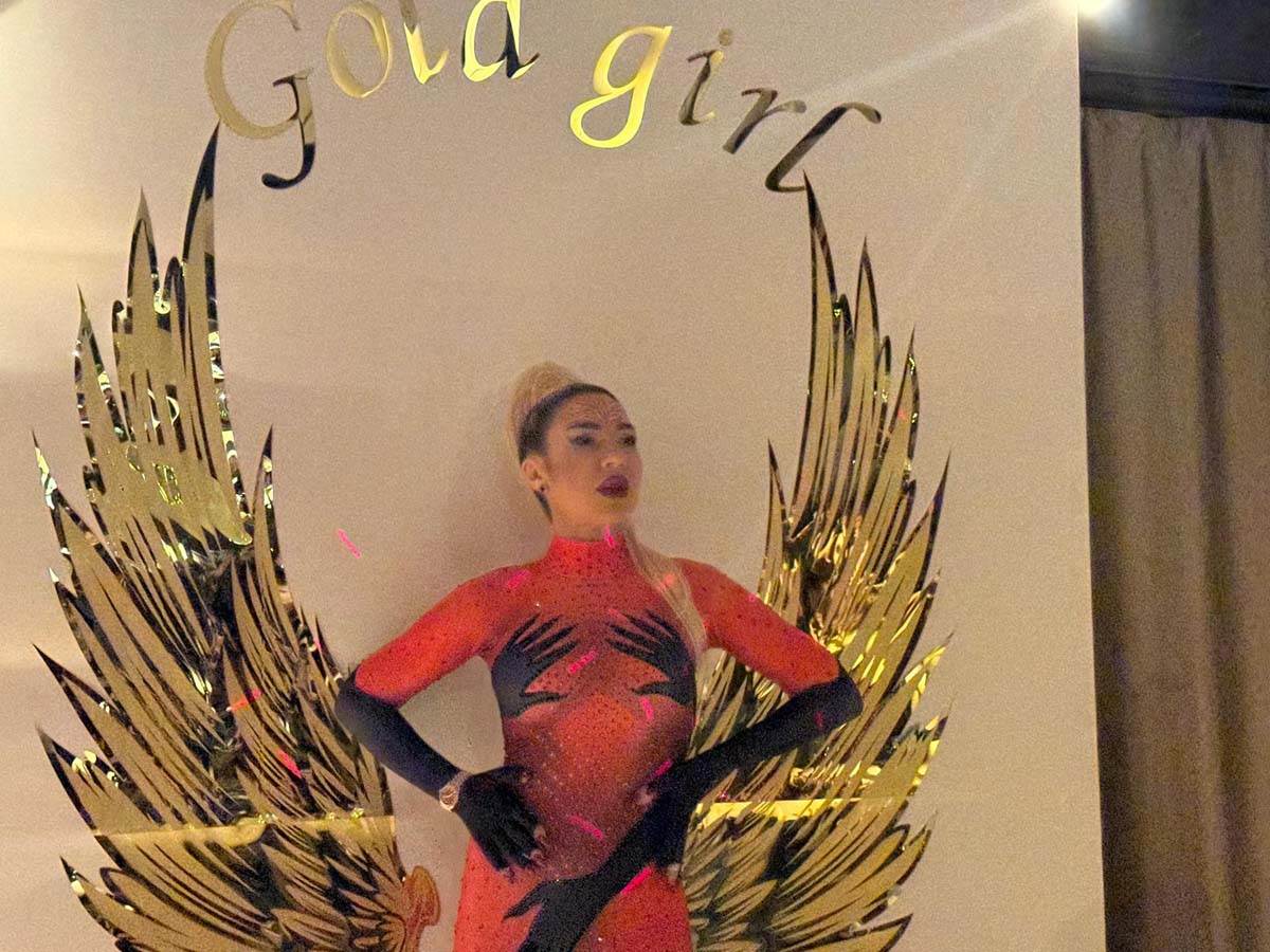 Jovana Jeremic nazvala sebe carobnicom-Ja sam feniks koji se dize iz pepela 3.jpg