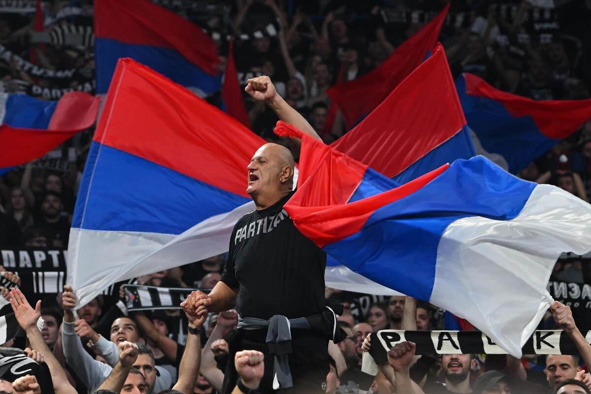 Partizan - Pariz 6.jpg