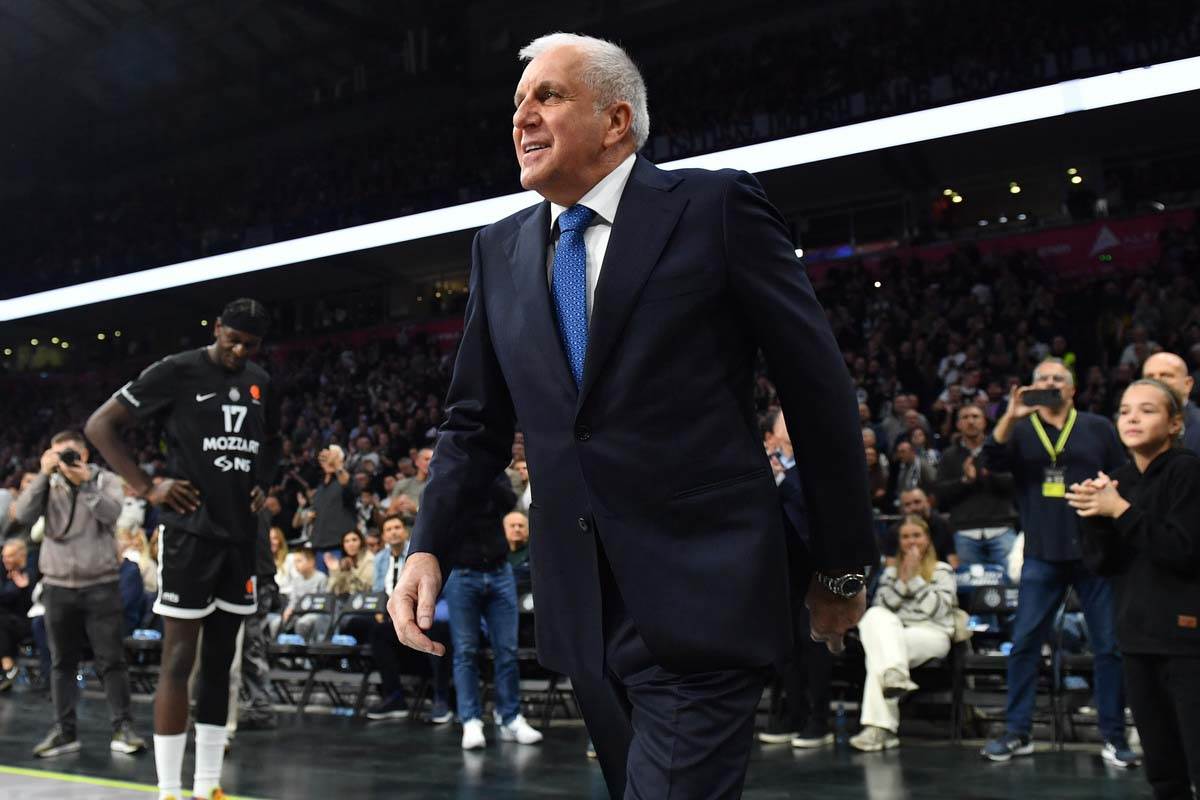 Partizan - Pariz 19.jpg