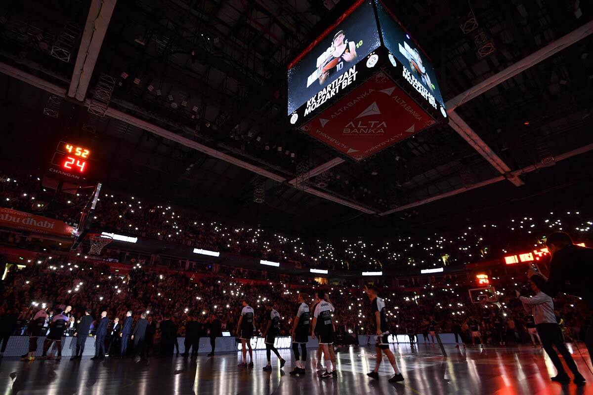 Partizan - Pariz 20.jpg