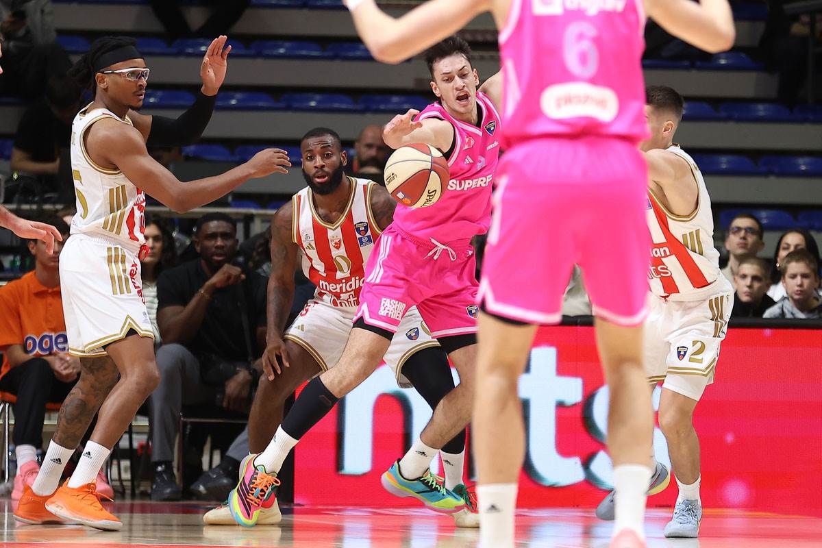 Crvena Zvezda - Mega (9).jpg