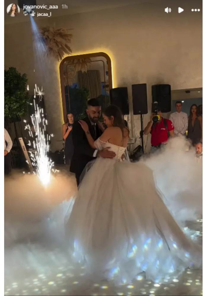 Razvod nakon mesec dana? Rijaliti učesnica se udala za čoveka koji je u kućnom pritvoru, sad obrisala sve slike