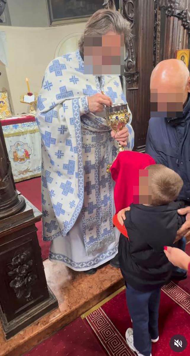 Veljko Ražnatović odveo sinove na pričešće 1.jpg