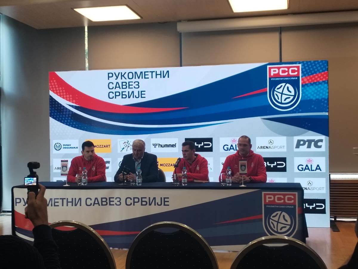 Raul Gonzales, promocija u RSS 5.jpg