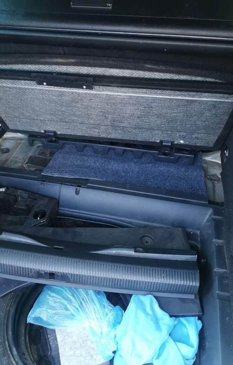 Zaplenjeno 55,5 kg marihuane na Gradini (1).jpg