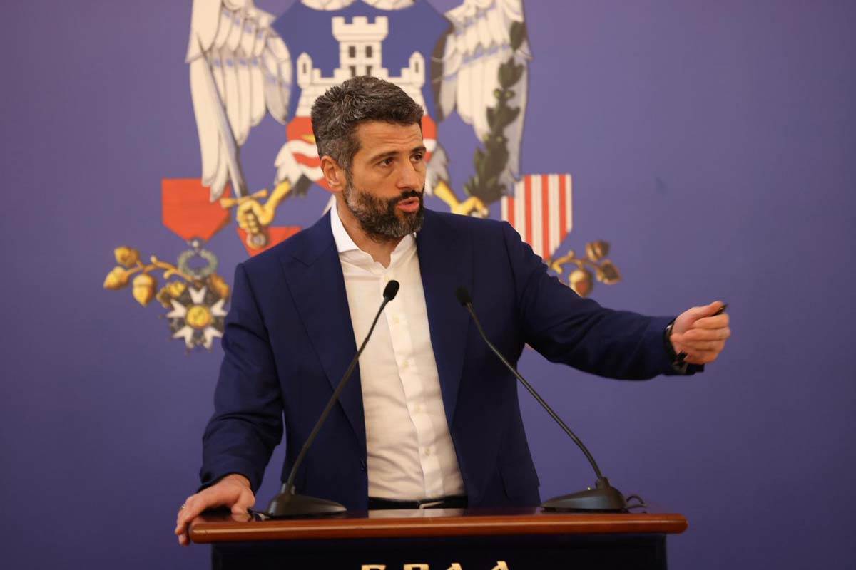 Aleksandar Šapić 3.jpg