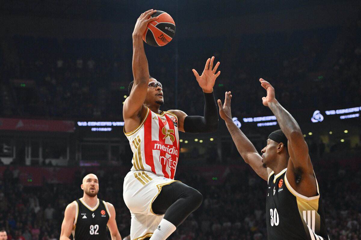 Crvena zvezda - Asvel (9).jpg