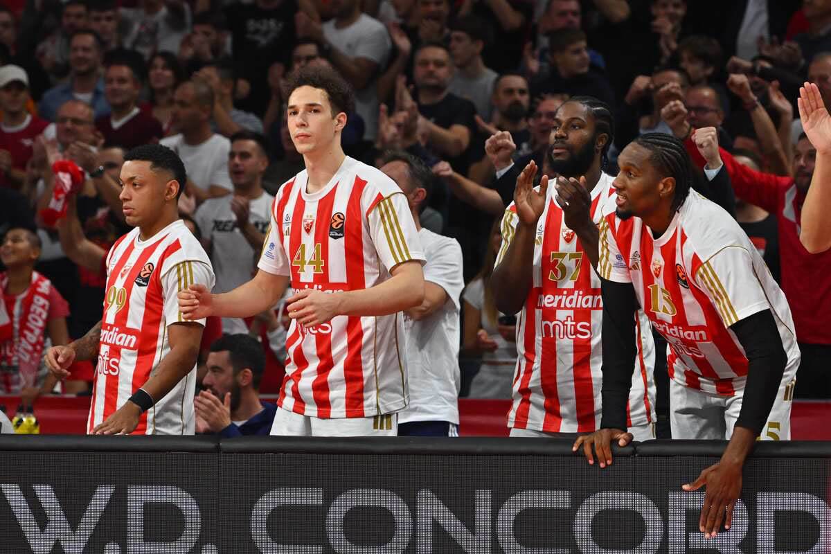 Crvena zvezda - Asvel (10).jpg