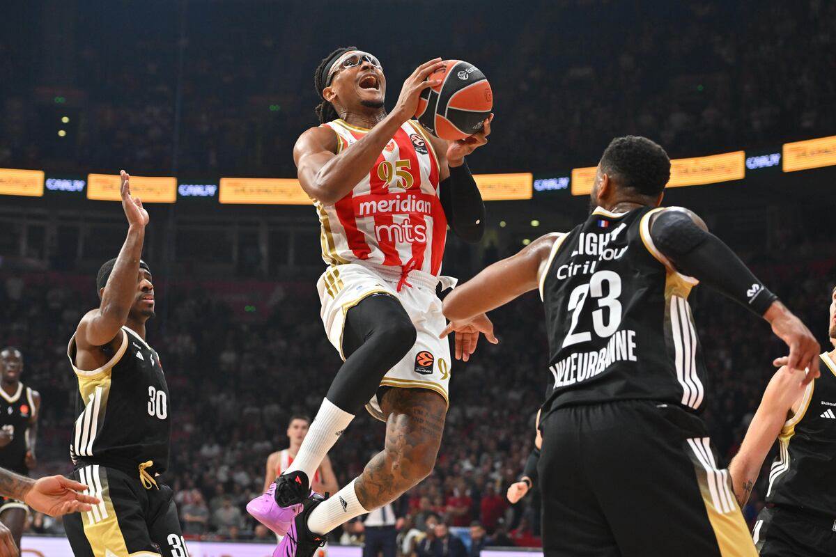 Čima Moneke na meču Zvezde i Asvela