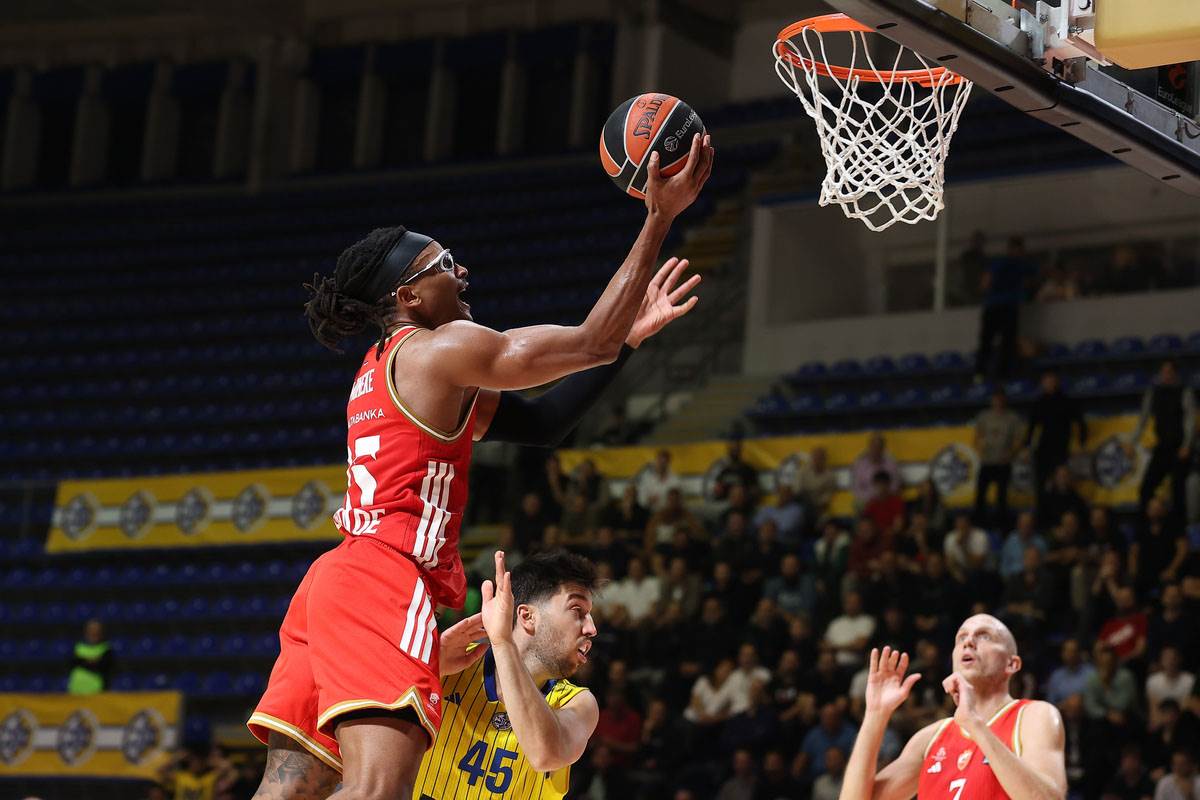 Crvena Zvezda - Makabi  (11).jpg