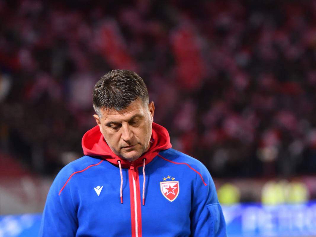 Trener Crvene zvezde Vladan Milojević.
