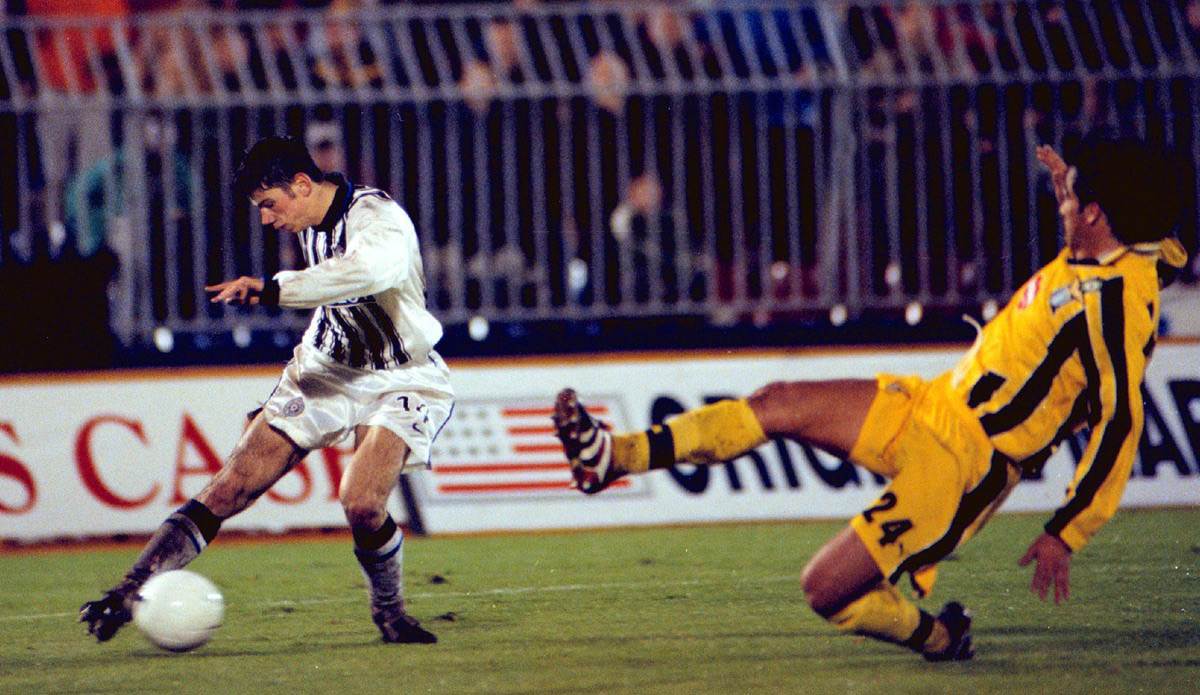 Mateja Kežman (18).jpg