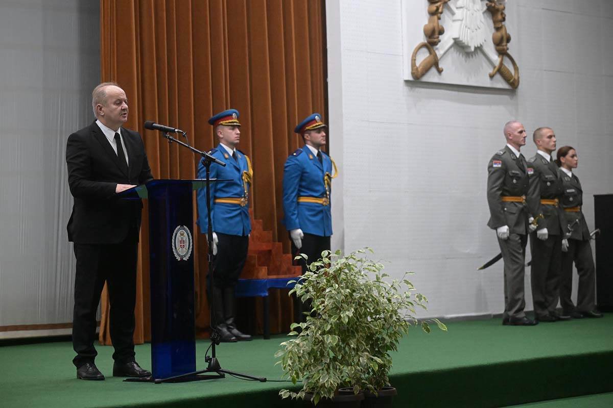 Promocija novih podoficira Vojske Srbije 7.jpg