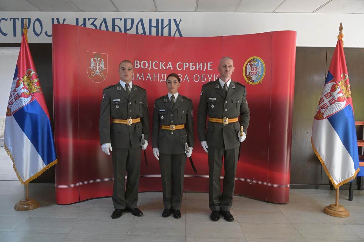 Promocija novih podoficira Vojske Srbije 11.jpg