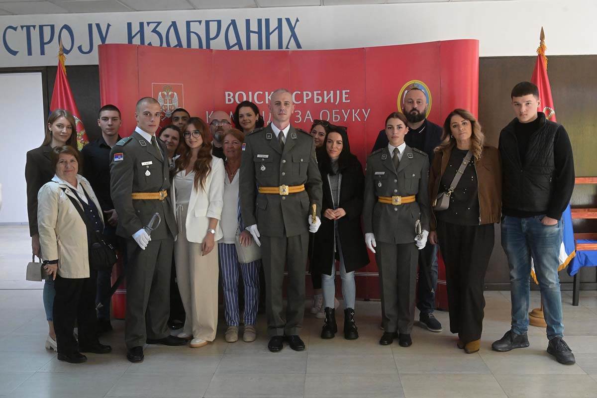 Promocija novih podoficira Vojske Srbije 13.jpg