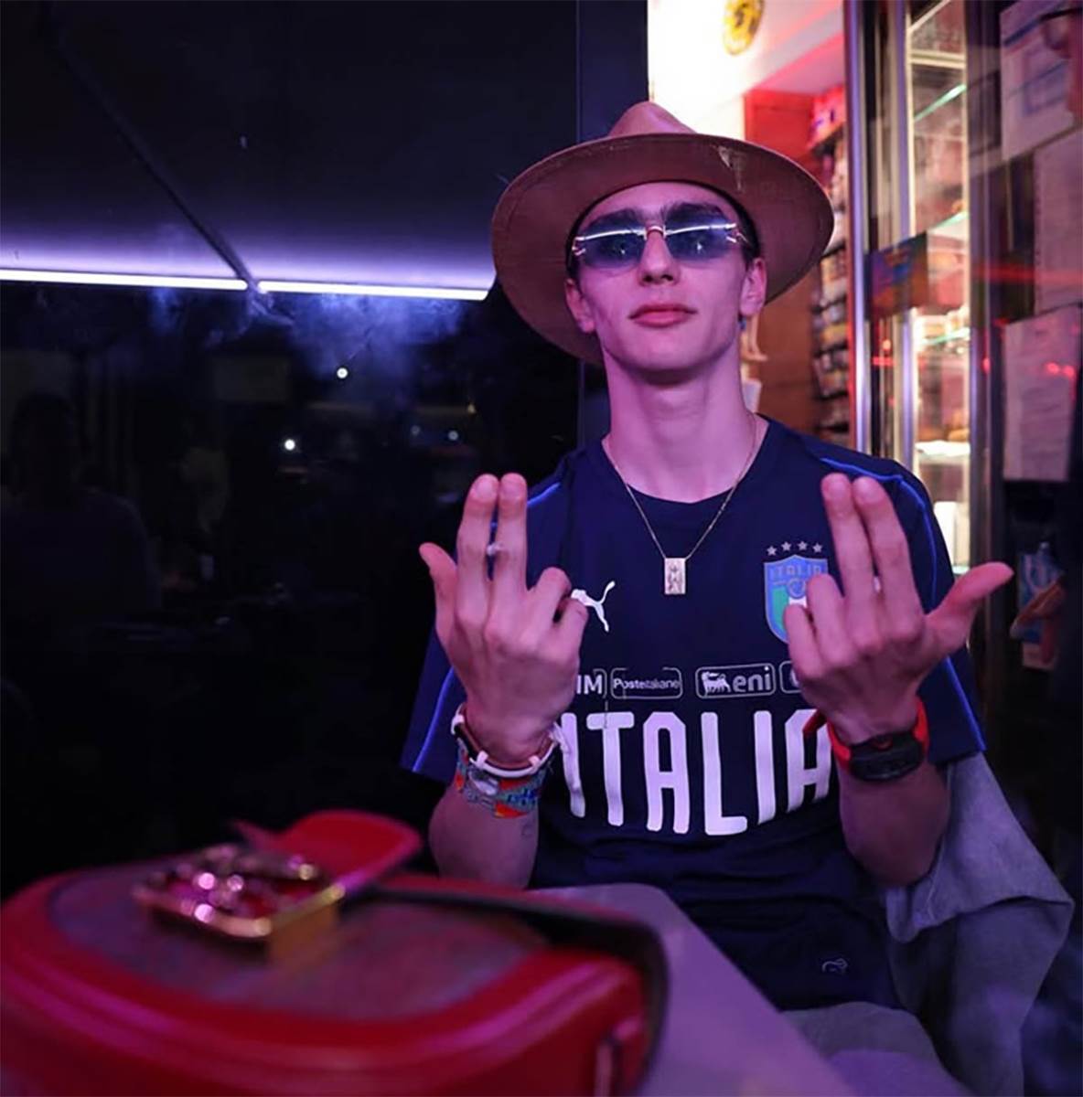 Ahile Kostakurta (4).jpg