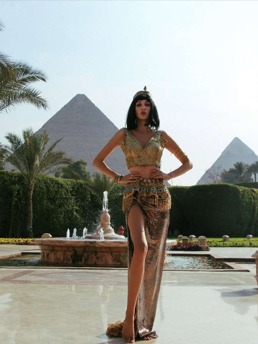 Anika Božić Noć veštica