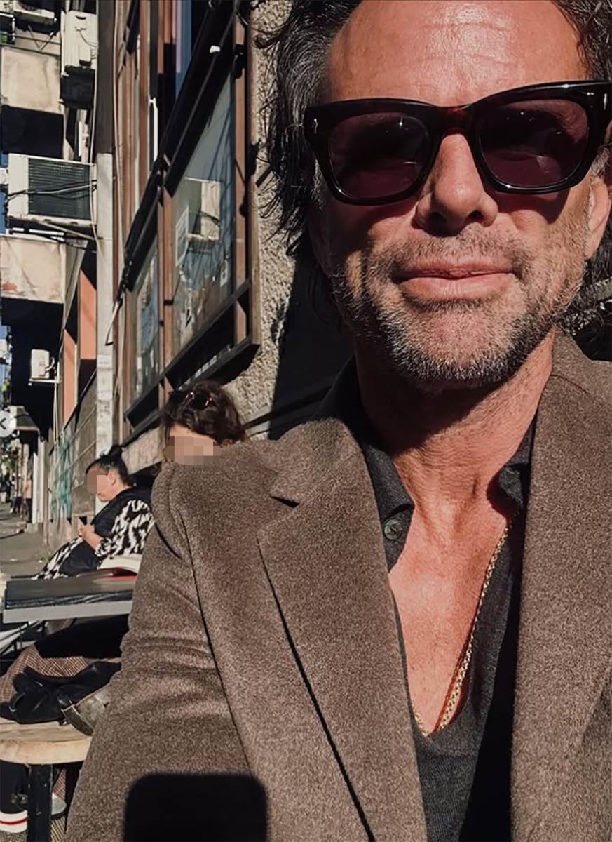 Volton Gogins (6).jpg