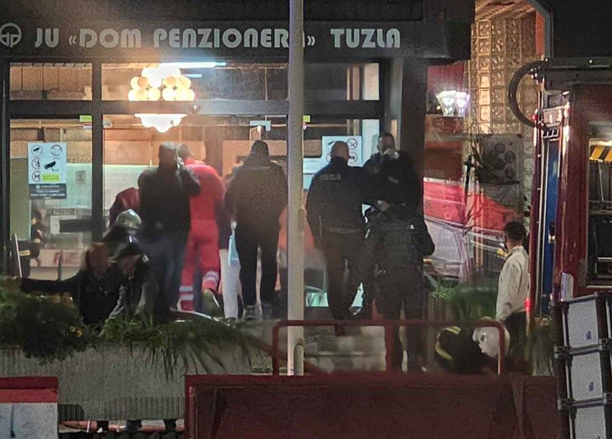 Požar u Domu penzionera u Tuzli (1).jpg