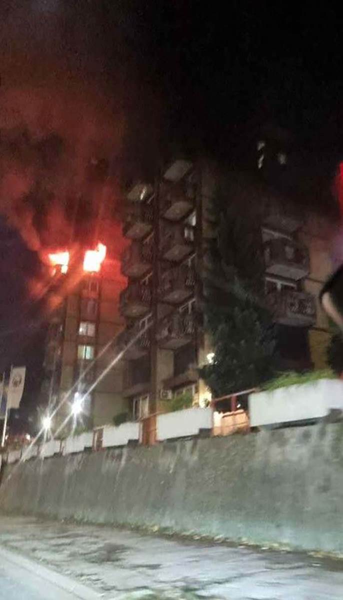 Požar u Domu penzionera u Tuzli (11).jpg