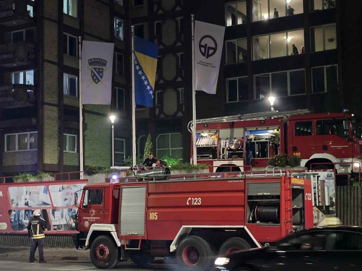 Požar u Domu penzionera u Tuzli (18).jpg