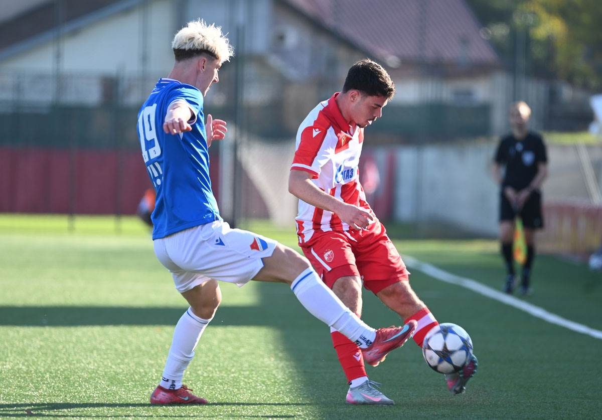 Crvena zvezda Banjik Ostrava (1).jpg