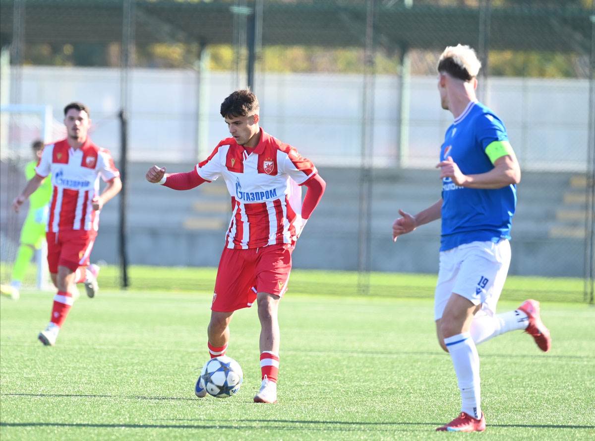 Crvena zvezda Banjik Ostrava (8).jpg